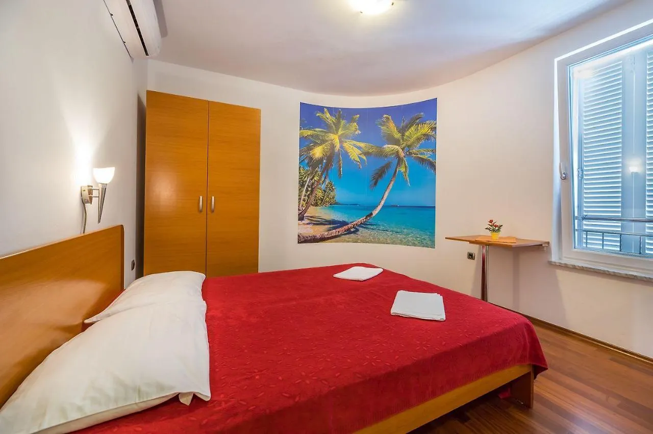 Apartment 350 Meter Bis Zum Tollen Langen Strand In Baska